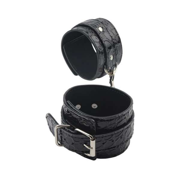 Ankle Cuffs Be Good Black