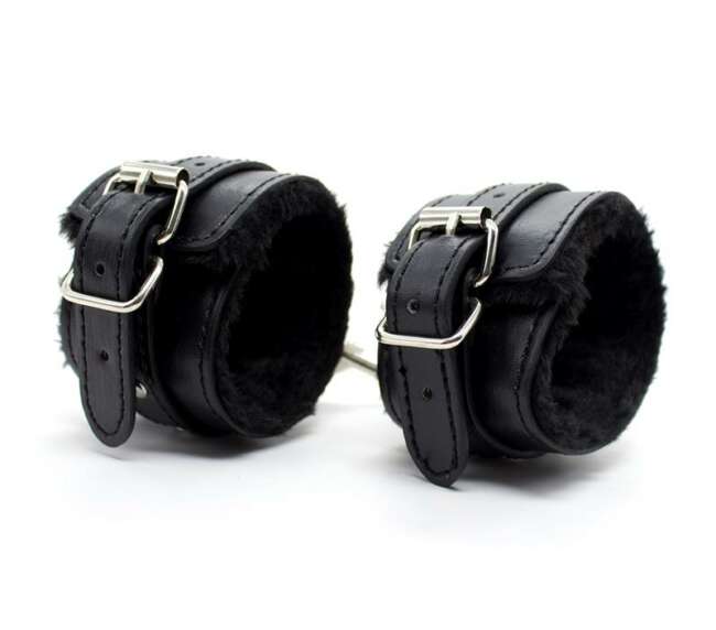 Ankle Cuffs with Black Padded Interior 35 cm Black
