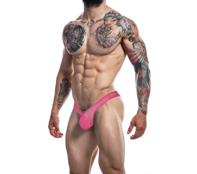 C4MPE02 Pouch Enhancing Thong Fuchsia