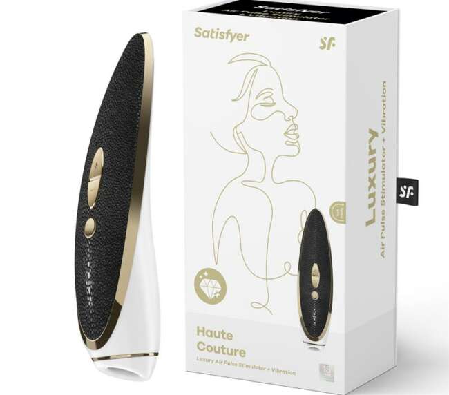 Clitoris Sucker Haute Couture