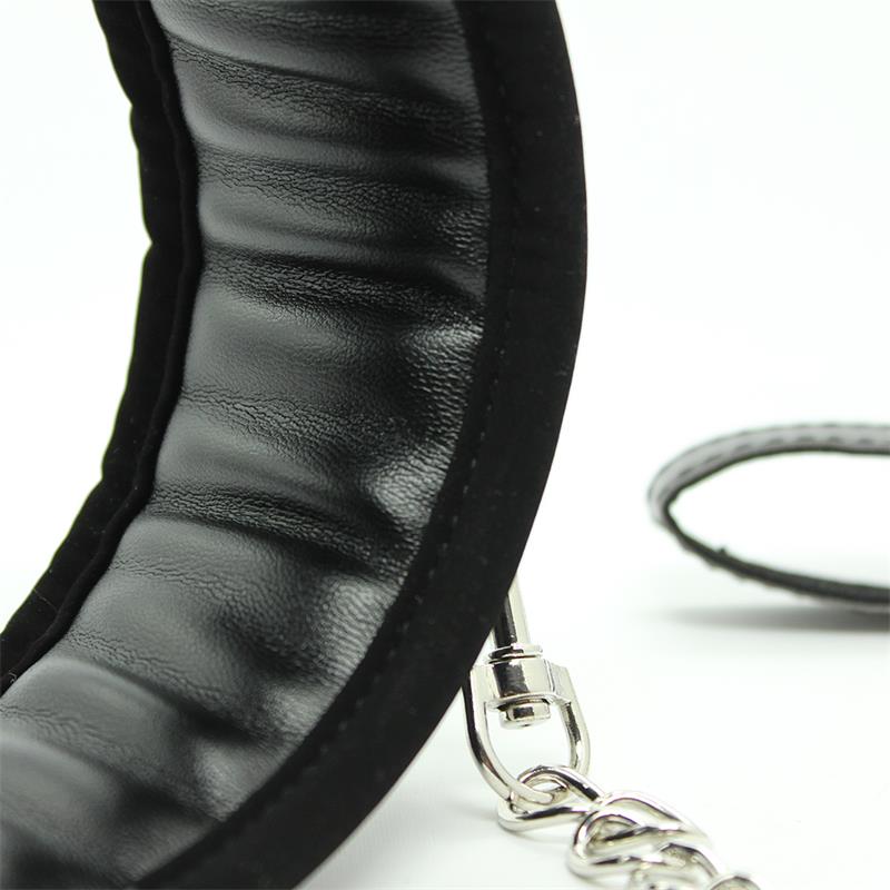 Collar with Metal Leash and Pedded Interior Black – Image 10