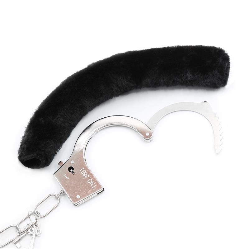 Furry Metal Handcuffs Black – Image 3