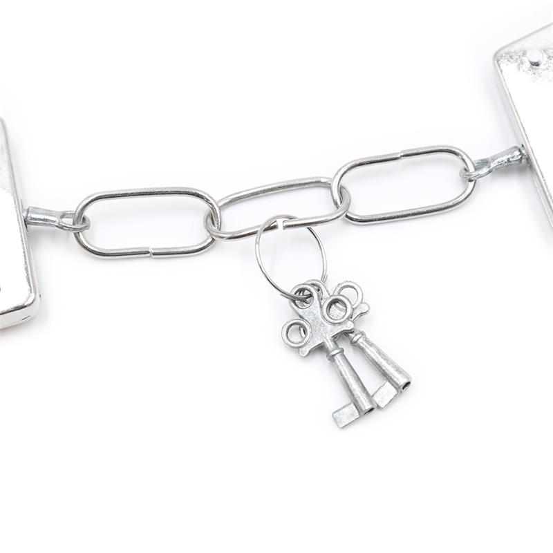 Furry Metal Handcuffs Pink – Image 7