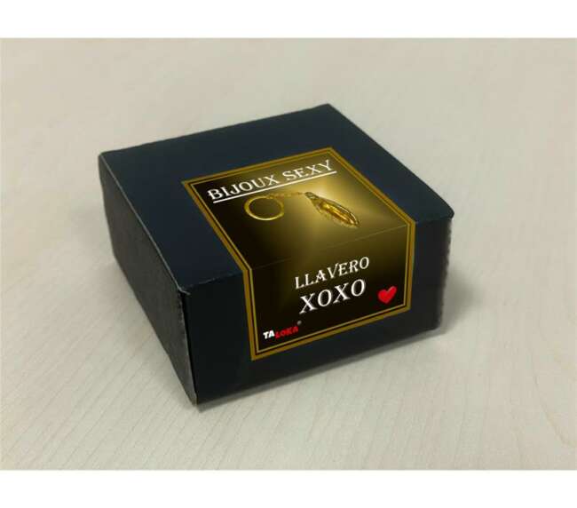 Golden Vagina Shaped Keychain