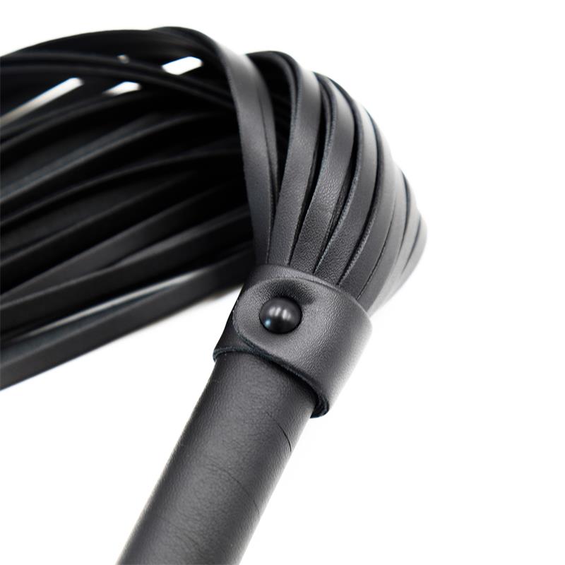 Neoprene Style Flogger 48.5cm – Image 3