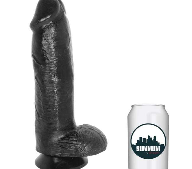 Realistic Dildo Darel 22 cm