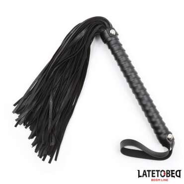 Textured Handle Flogger Black 48.5cm