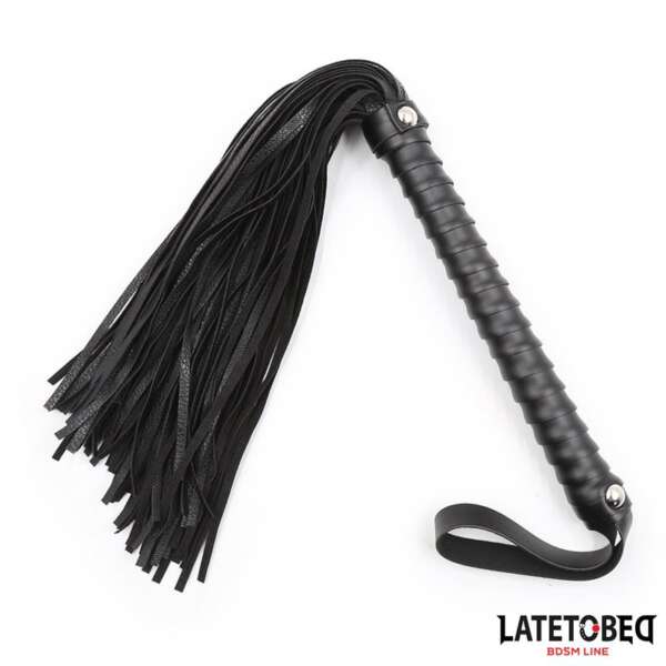 Textured Handle Flogger Black 48.5cm