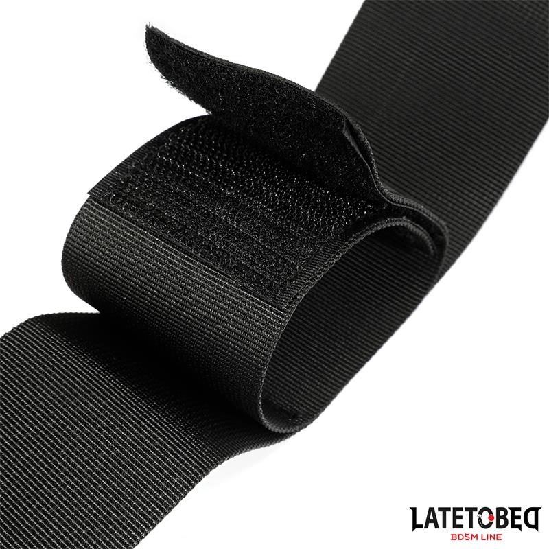 Waistband and Velcro Wrist Cuff - Imagen 7